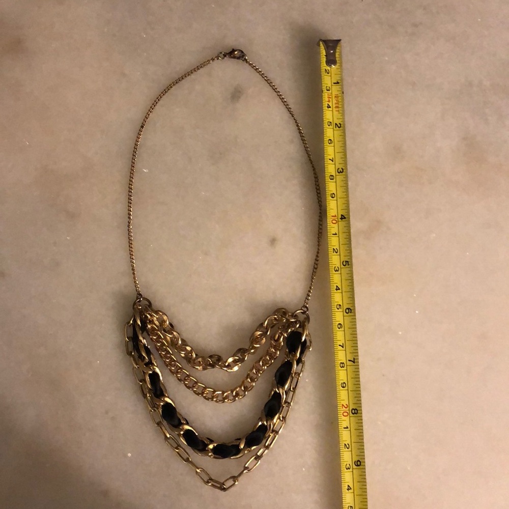 Layered necklace gold and black